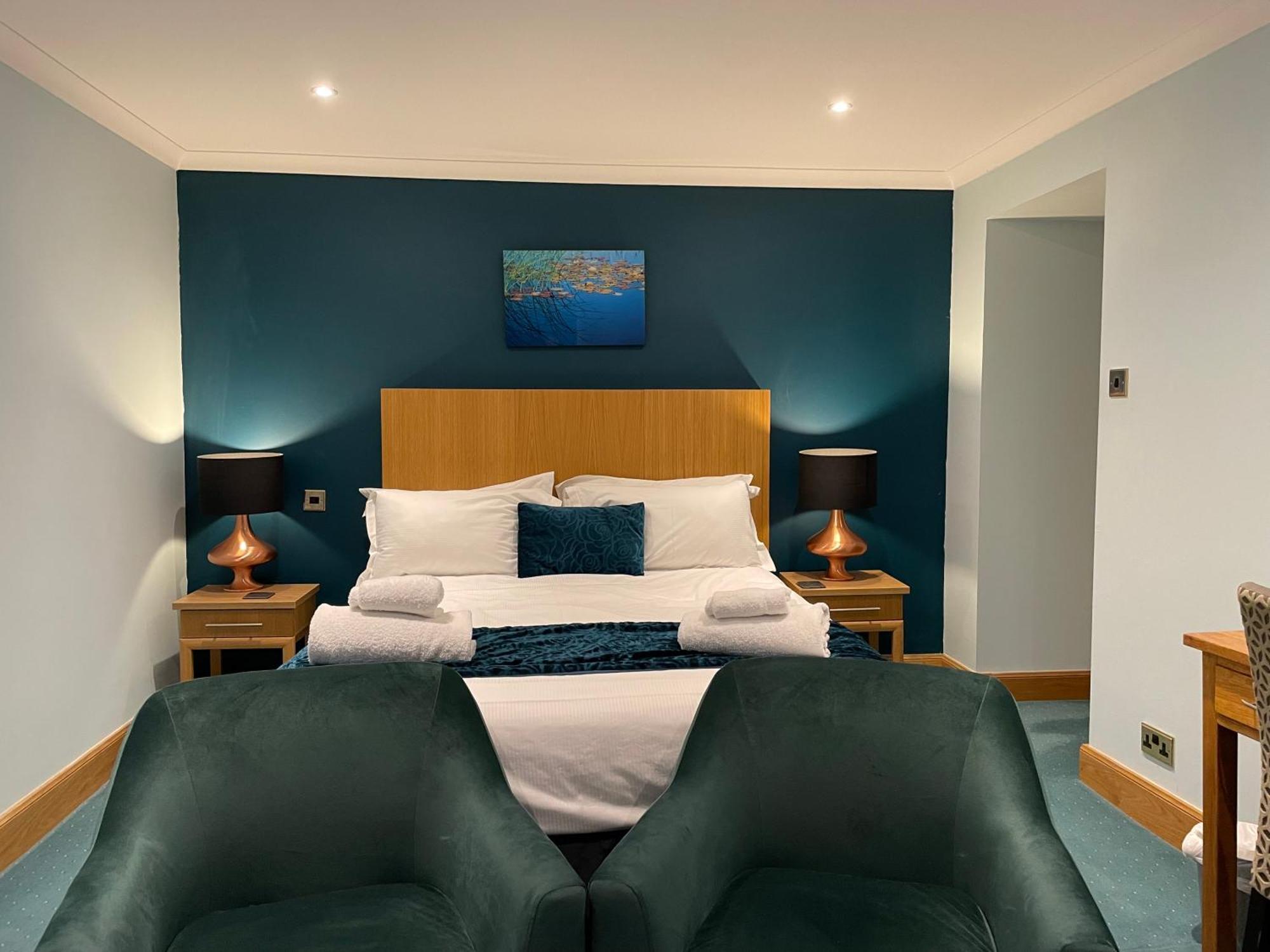 The Ship Inn - Winner Best Hotel Experience 2024 Visit Scotland Gatehouse of Fleet Dış mekan fotoğraf
