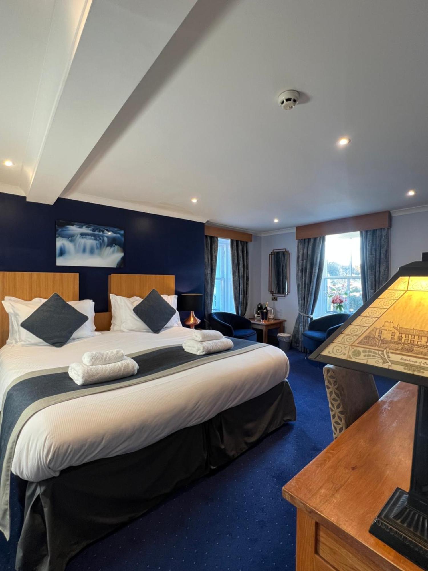 The Ship Inn - Winner Best Hotel Experience 2024 Visit Scotland Gatehouse of Fleet Dış mekan fotoğraf