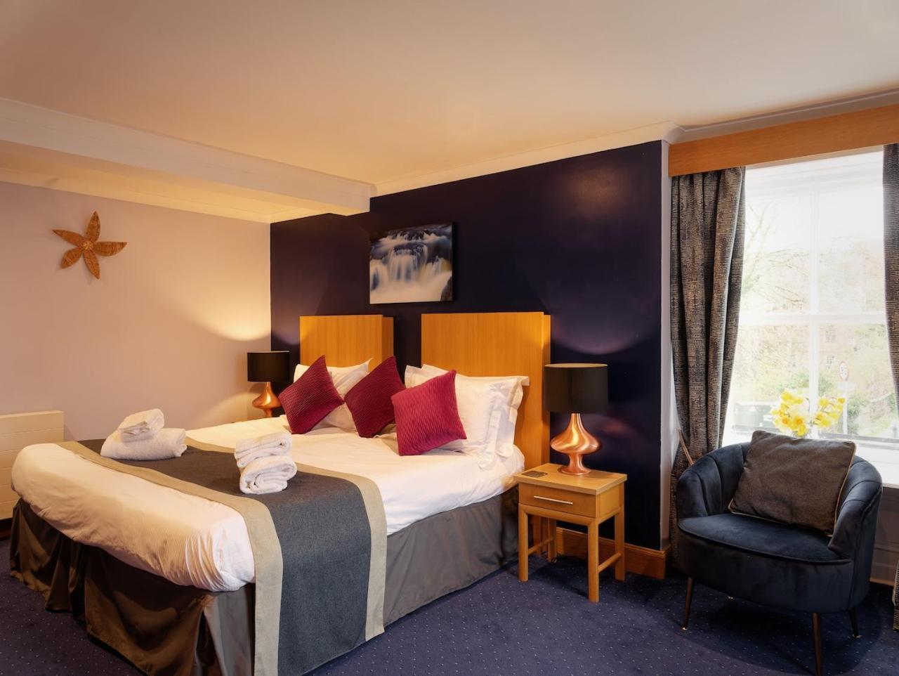 The Ship Inn - Winner Best Hotel Experience 2024 Visit Scotland Gatehouse of Fleet Dış mekan fotoğraf