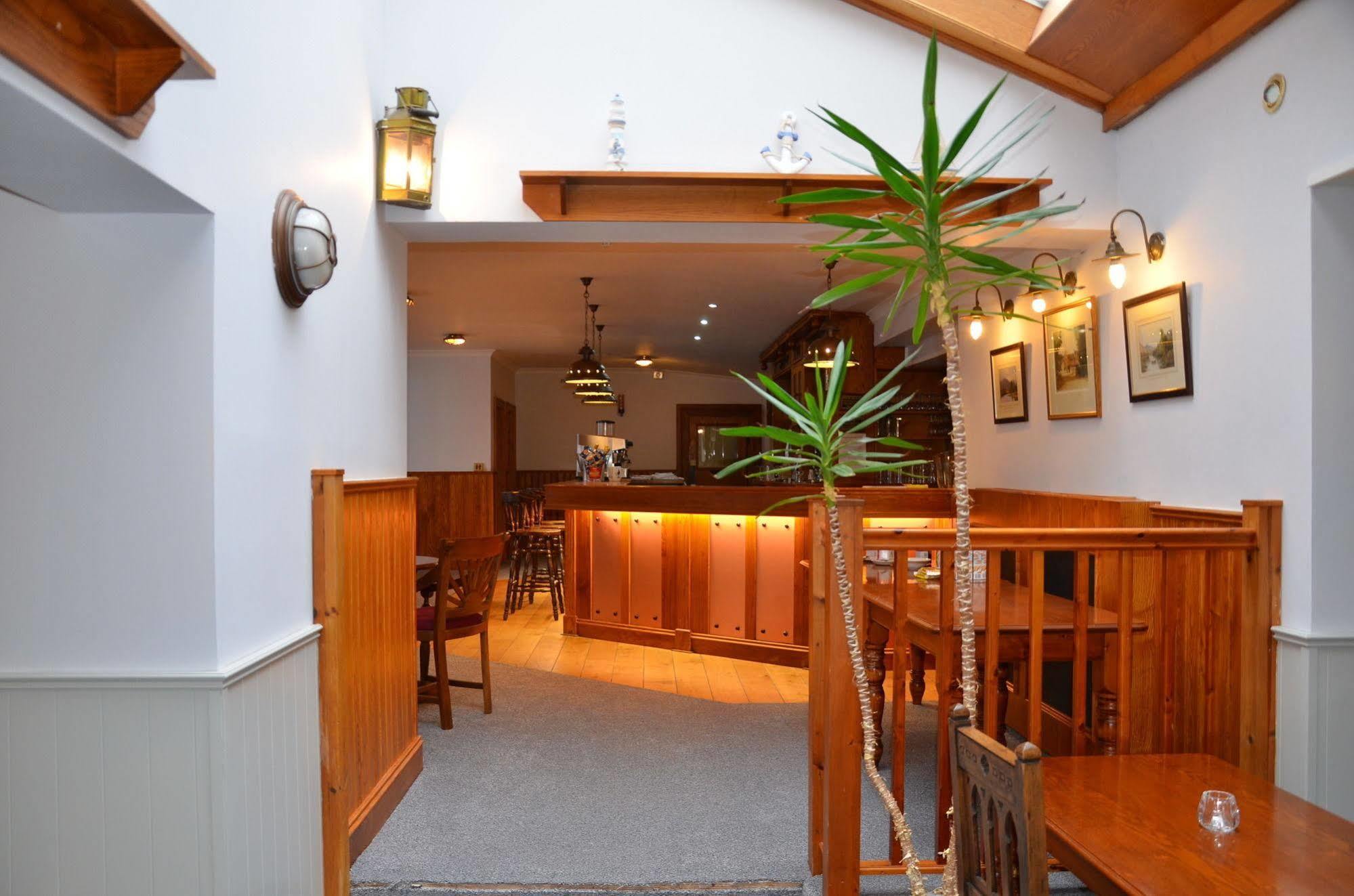The Ship Inn - Winner Best Hotel Experience 2024 Visit Scotland Gatehouse of Fleet Dış mekan fotoğraf